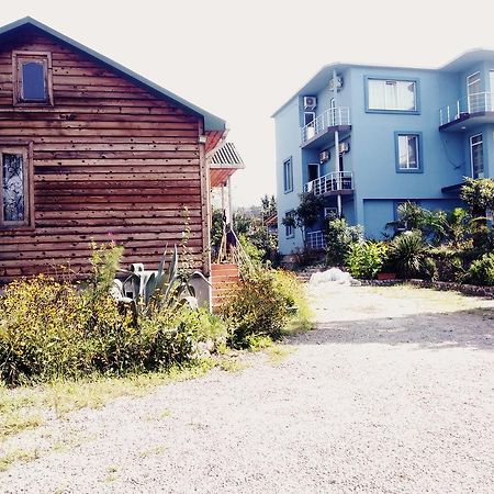 Wooden Cottage Makhindzsauri Kültér fotó