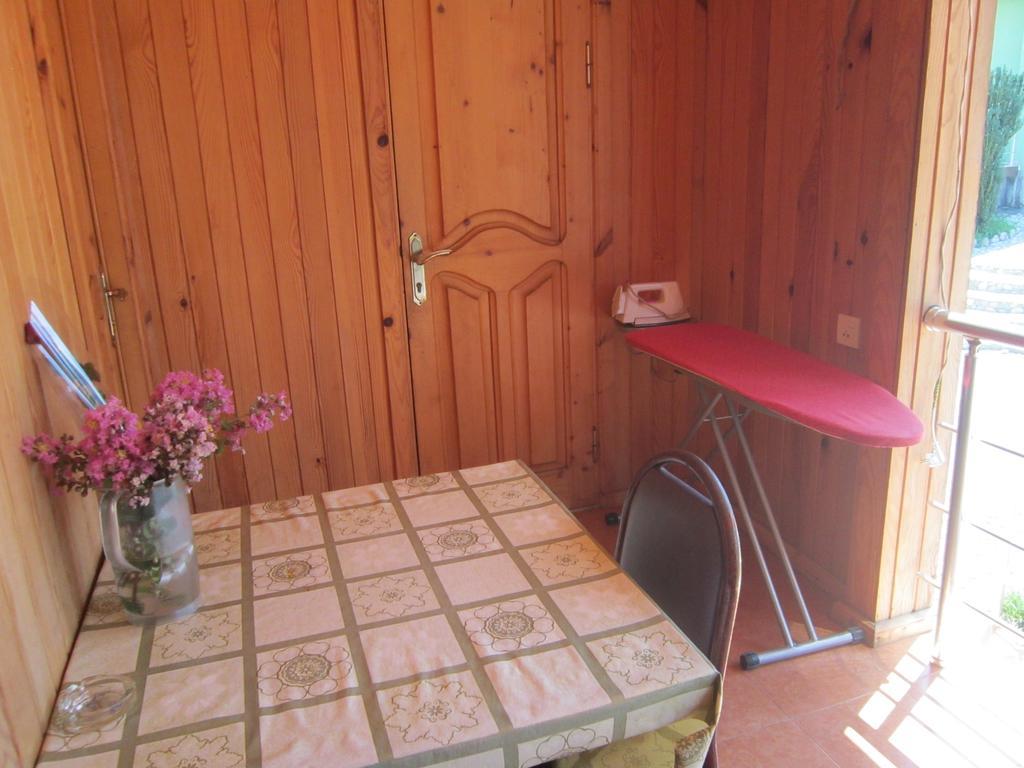 Wooden Cottage Makhindzsauri Kültér fotó