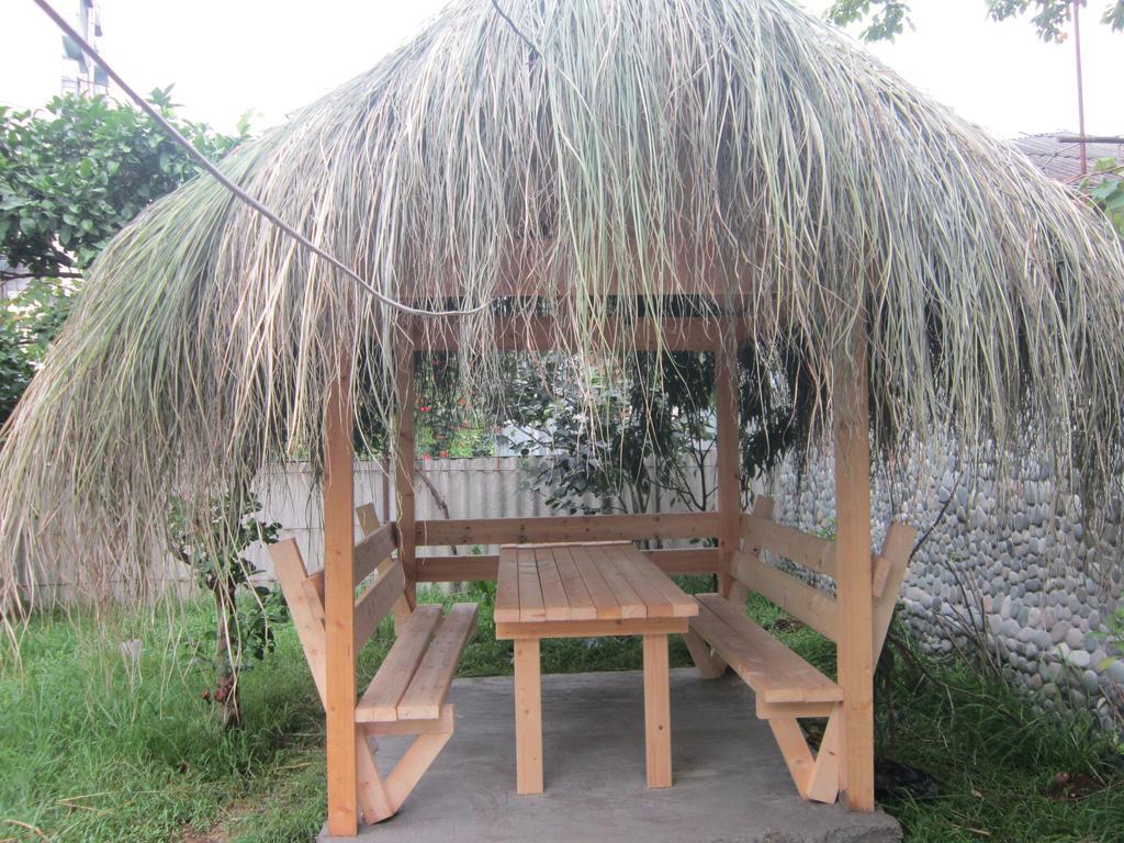 Wooden Cottage Makhindzsauri Kültér fotó